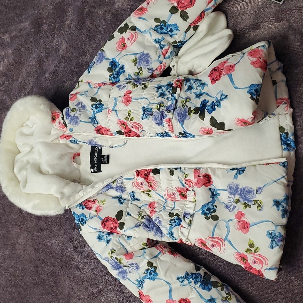 Floral coat with mittens